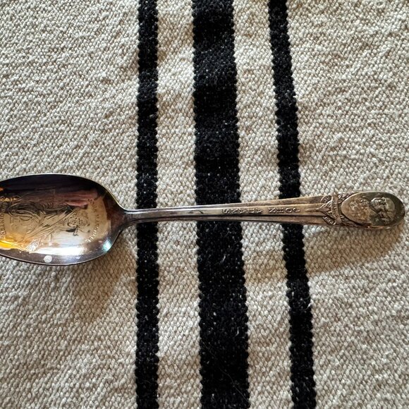 John Adams WM Rogers Spoon Silver Plated Vintage John Marshal Appointed Chief - Picture 1 of 6
